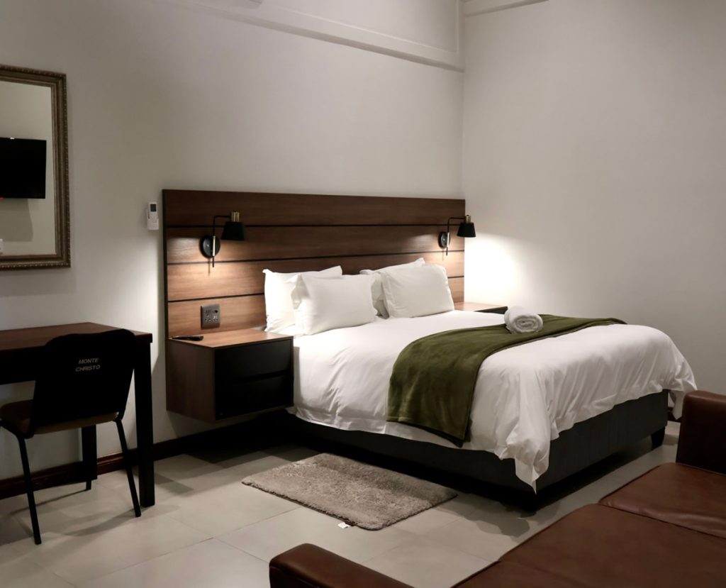 Room 3 Luxury Self Catering