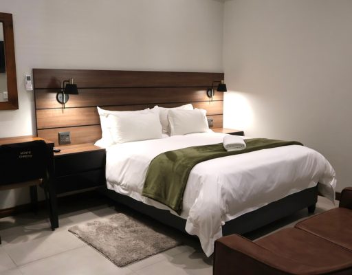 Room 5 Luxury Self Catering